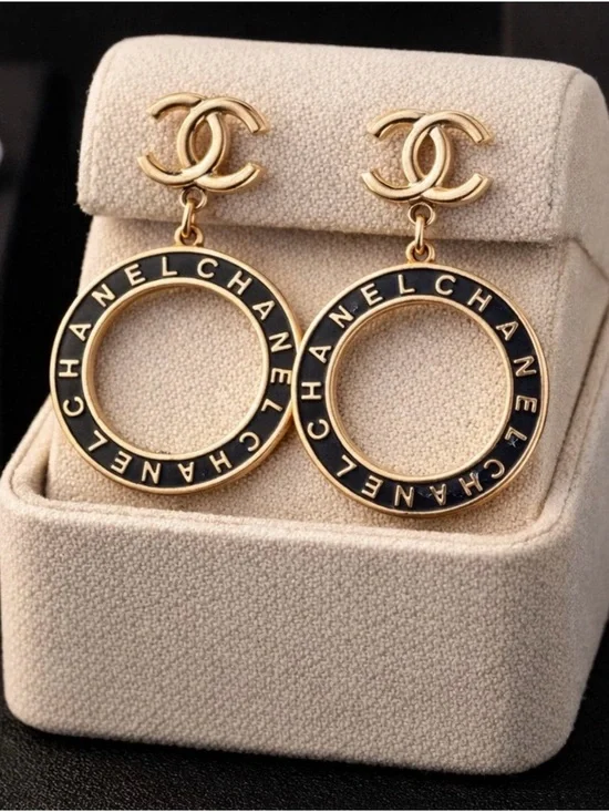 18K Gold and Black Luxury Logo Drop Earrings - Picture 1 of 3